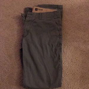 Men’s lived in slim Gap pants size 33x34
